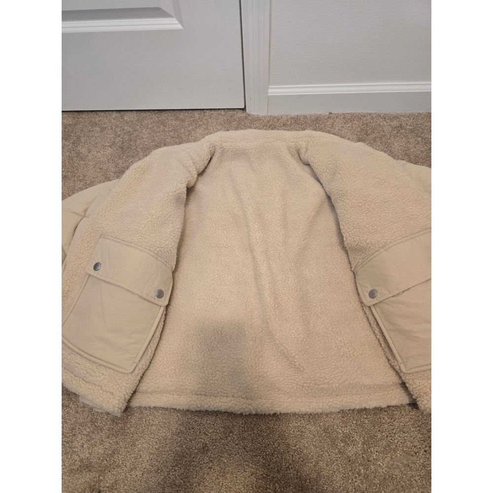 American Eagle Reversible Puffer Jacket Womens M Cream Excellent Sherpa Quilted - Picture 8 of 12